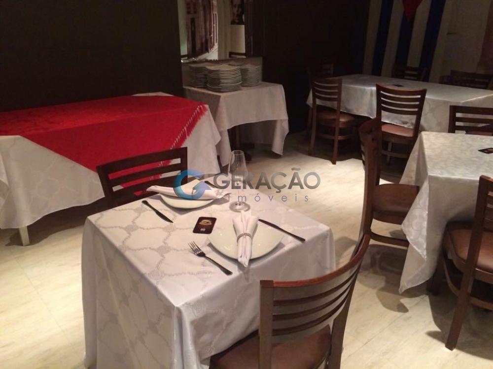 Alugar Casa / Sobrado em São José dos Campos apenas R$ 3.800,00 - Foto 10 Alugar Casa / Sobrado em São José dos Campos apenas R$ 3.800,00 - Foto 10