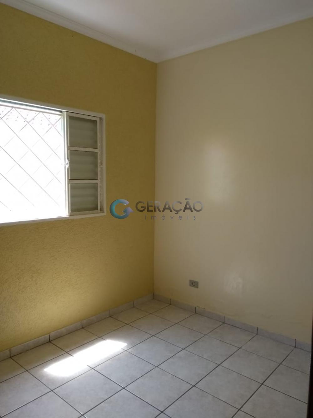 Comprar Casa / Padrão em São José dos Campos apenas R$ 215.000,00 - Foto 13 Comprar Casa / Padrão em São José dos Campos apenas R$ 215.000,00 - Foto 13