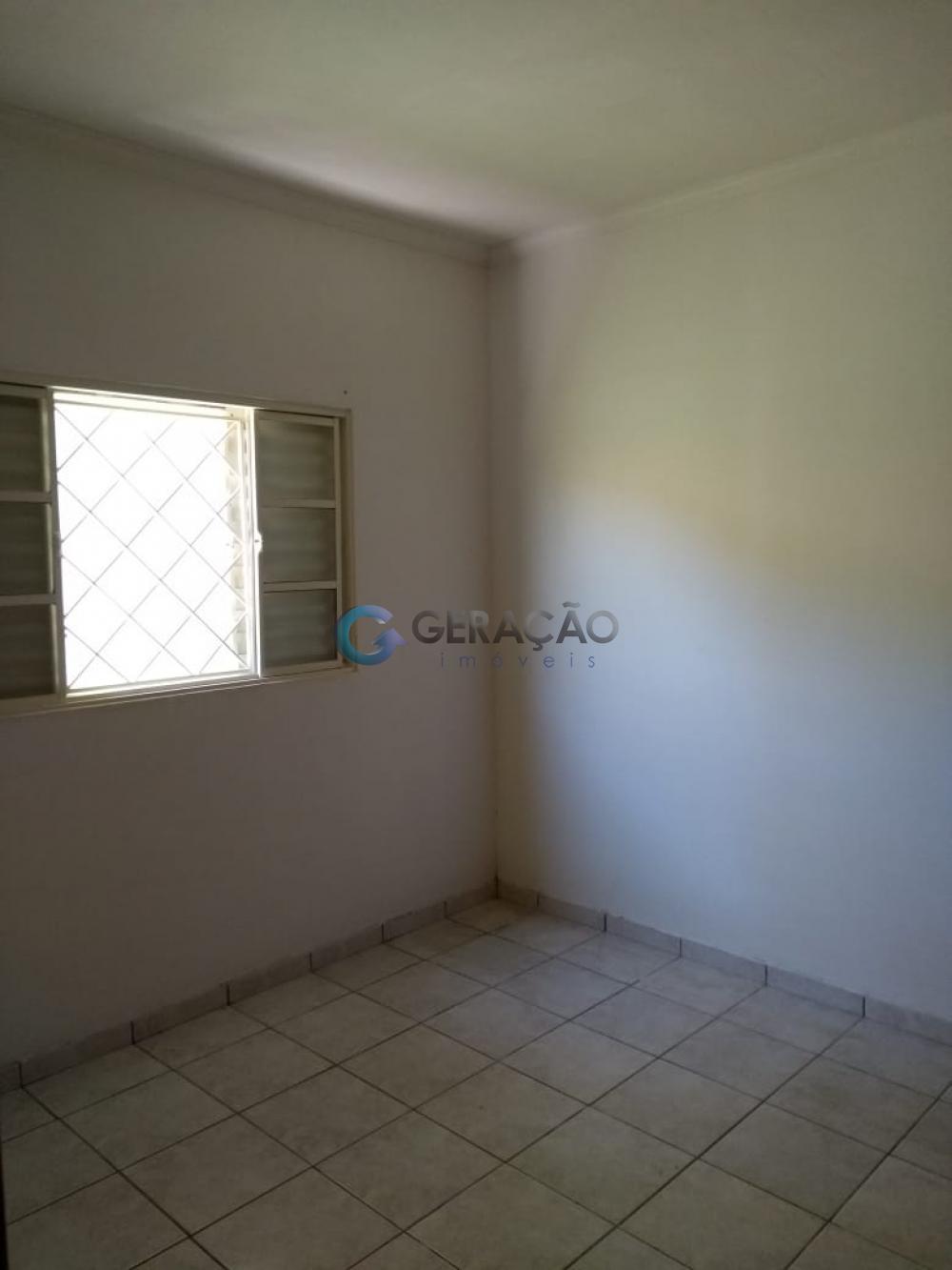 Comprar Casa / Padrão em São José dos Campos apenas R$ 215.000,00 - Foto 14 Comprar Casa / Padrão em São José dos Campos apenas R$ 215.000,00 - Foto 14