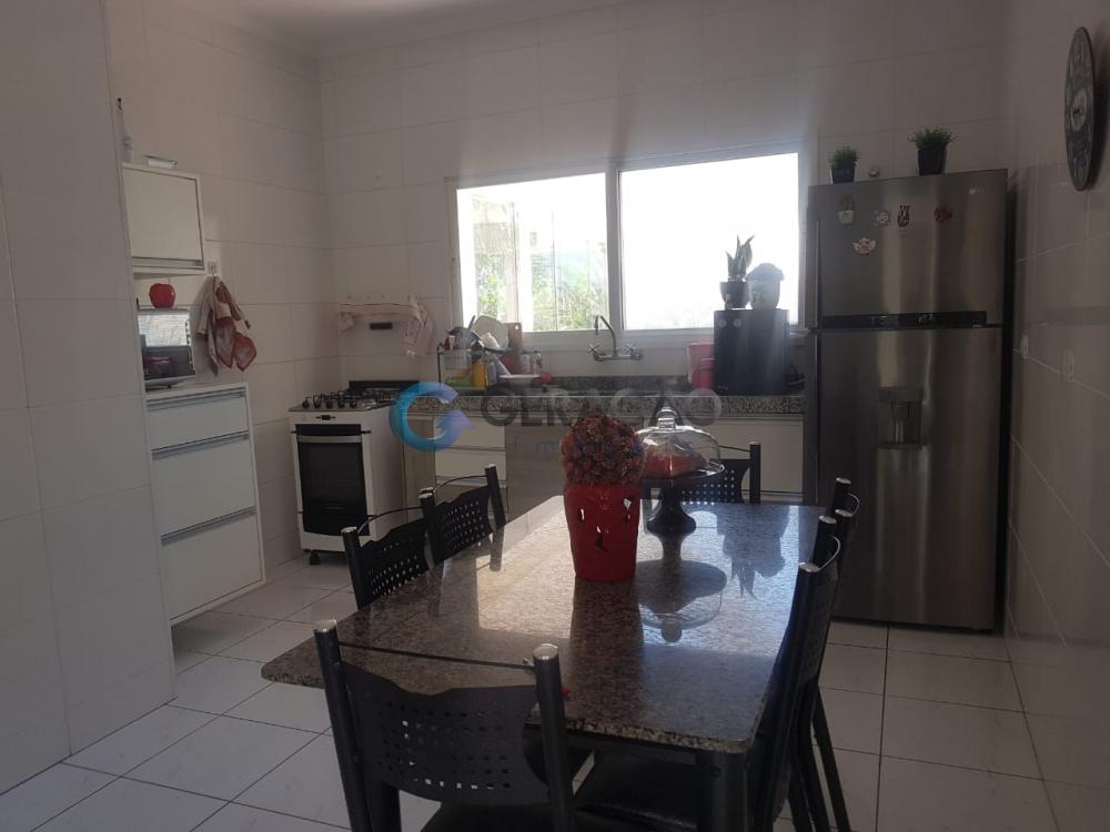 Comprar Casa / Sobrado em São José dos Campos apenas R$ 1.200.000,00 - Foto 22 Comprar Casa / Sobrado em São José dos Campos apenas R$ 1.200.000,00 - Foto 22