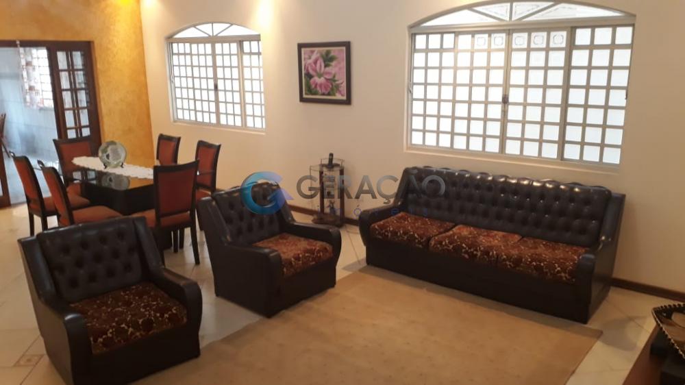 Comprar Casa / Sobrado em São José dos Campos apenas R$ 850.000,00 - Foto 1 Comprar Casa / Sobrado em São José dos Campos apenas R$ 850.000,00 - Foto 1