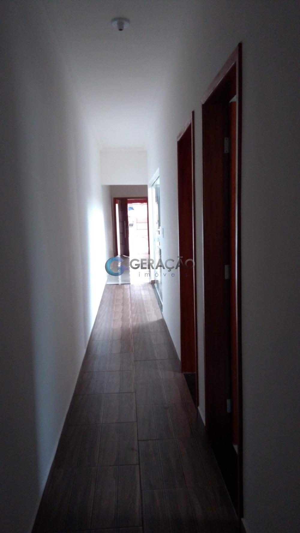 Comprar Casa / Padrão em São José dos Campos apenas R$ 425.000,00 - Foto 8 Comprar Casa / Padrão em São José dos Campos apenas R$ 425.000,00 - Foto 8