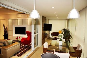 Apartamento mobiliado para venda com 3 quartos e 4 vagas de garagem com 183m² - Jardim Aquarius