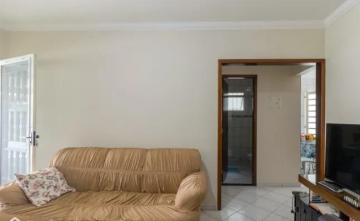 Casa para venda de 02 Dorm. e 03 vagas de garagem - 88,00m² no Parque Independência | SJC