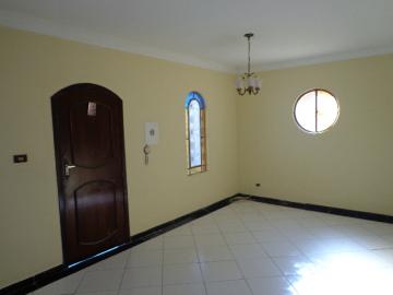 Casa térrea para venda de 04 Dorm. e 01 Suíte - 245m² no Jardim das Industrias