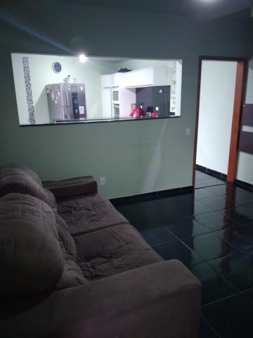 Casa para venda de 03 Dorm. e 01 Suíte - 100m² no Residencial Armando Moreira Righi