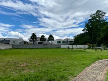 Terreno plano para venda com 1.261,32 m² na Chácara Serimbura