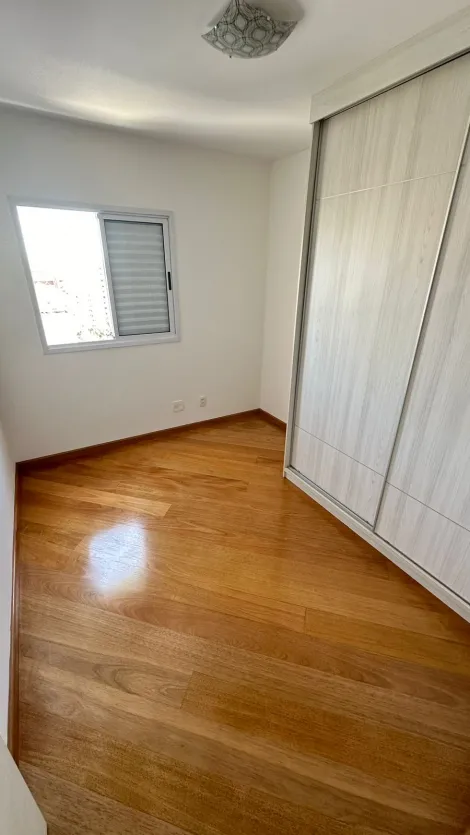 Apartamento para locação com 2 quartos e 2 vagas de garagem - 68m² | Vila Adyanna