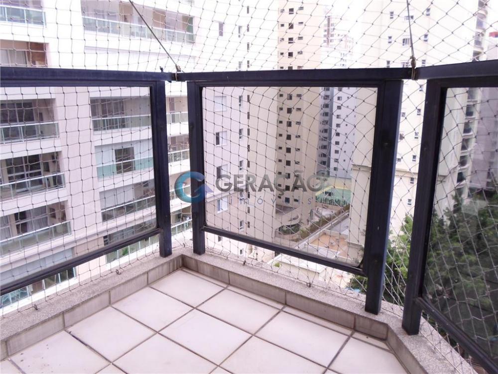 Alugar Apartamento / Cobertura em São José dos Campos R$ 3.500,00 - Foto 2