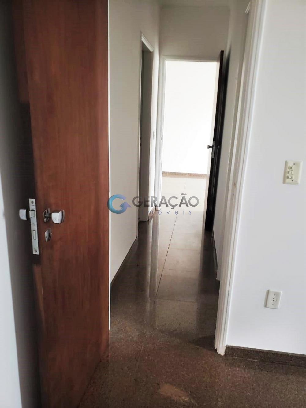 Alugar Apartamento / Padrão em São José dos Campos R$ 1.500,00 - Foto 11