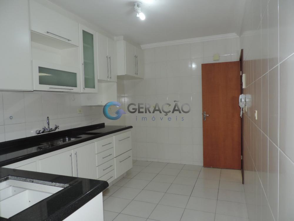 Alugar Apartamento / Padrão em São José dos Campos R$ 1.600,00 - Foto 7