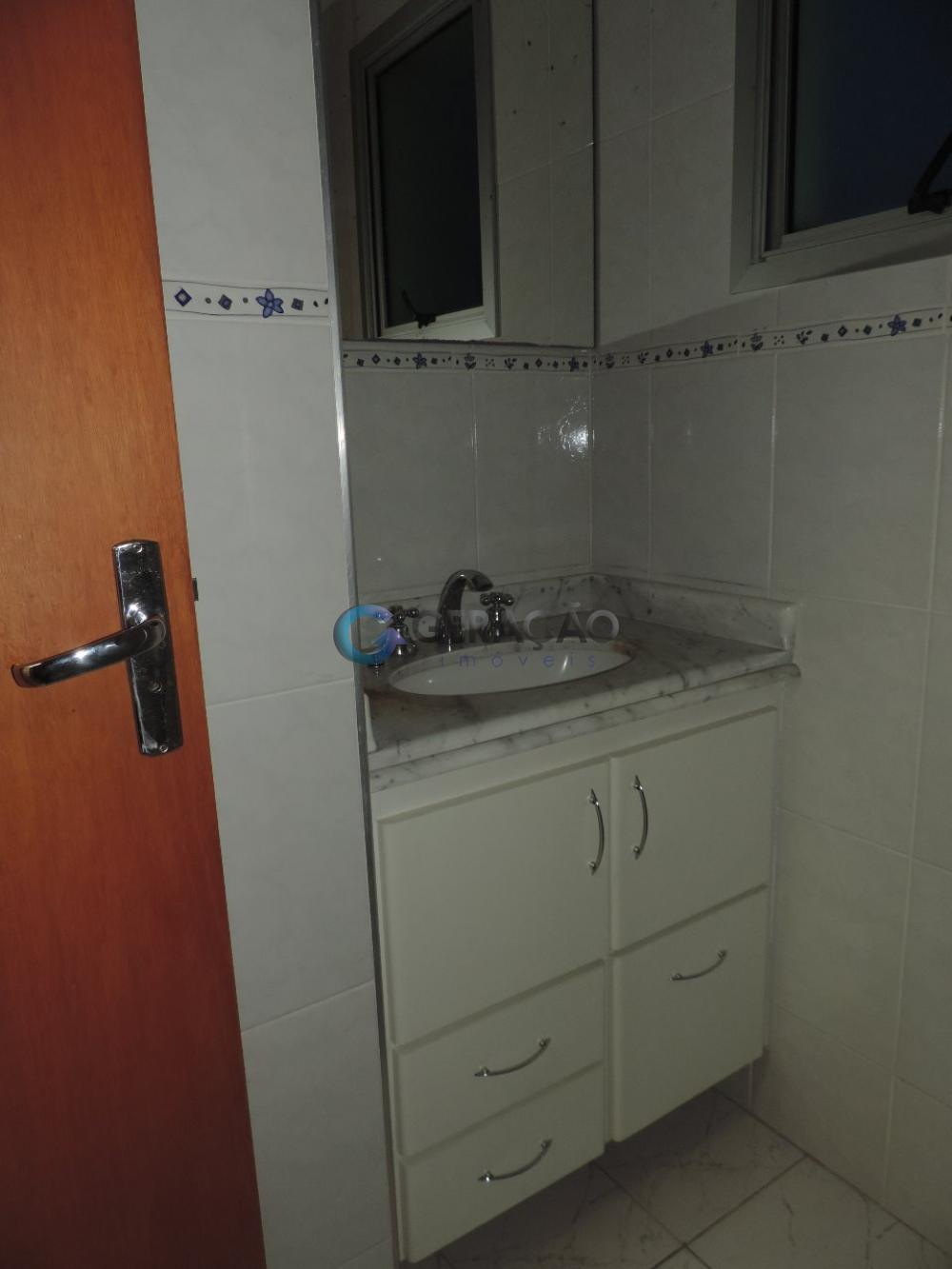 Alugar Apartamento / Padrão em São José dos Campos R$ 1.600,00 - Foto 15