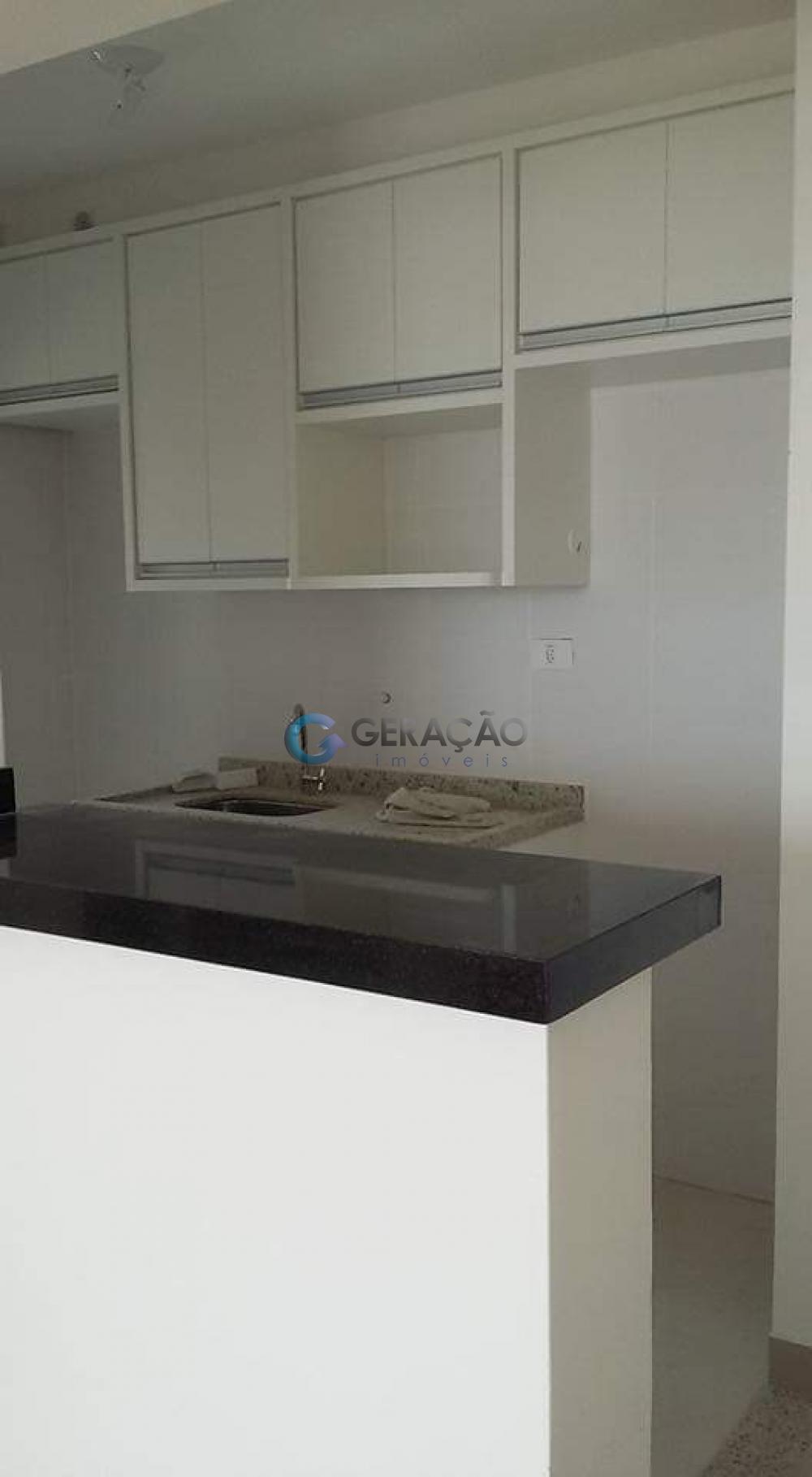 Alugar Apartamento / Padrão em São José dos Campos R$ 2.450,00 - Foto 1