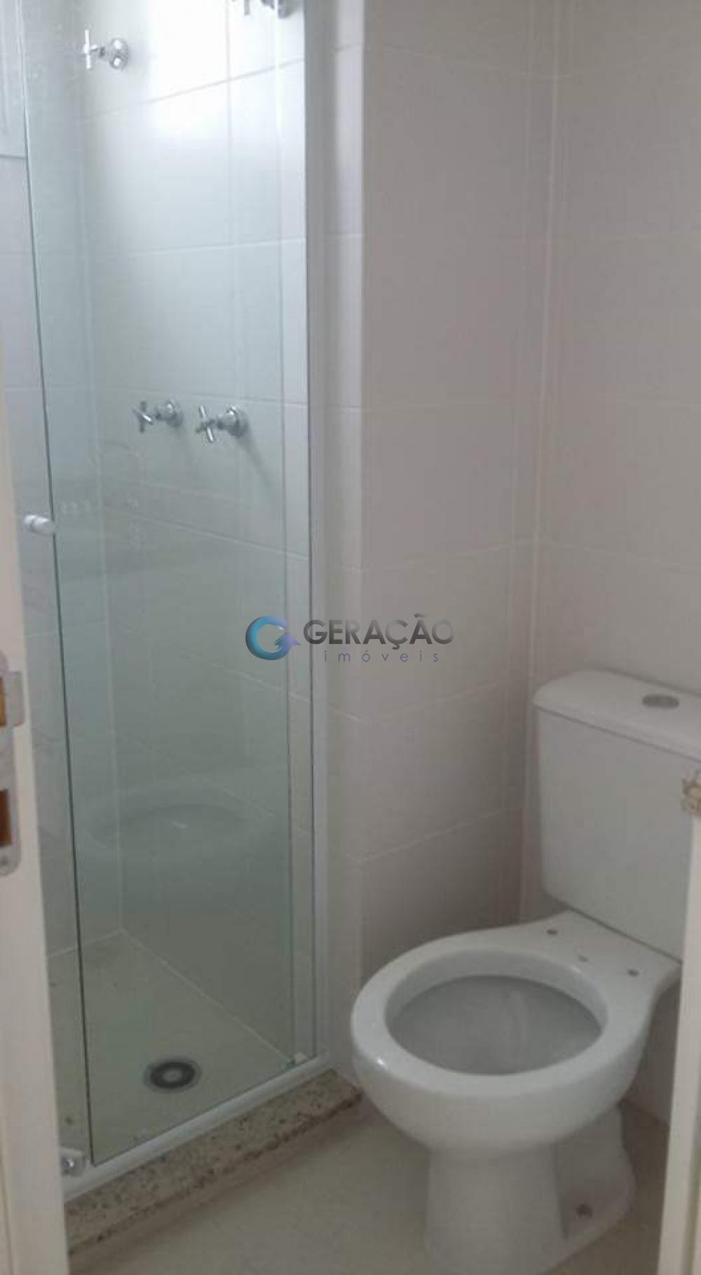 Alugar Apartamento / Padrão em São José dos Campos R$ 2.450,00 - Foto 5