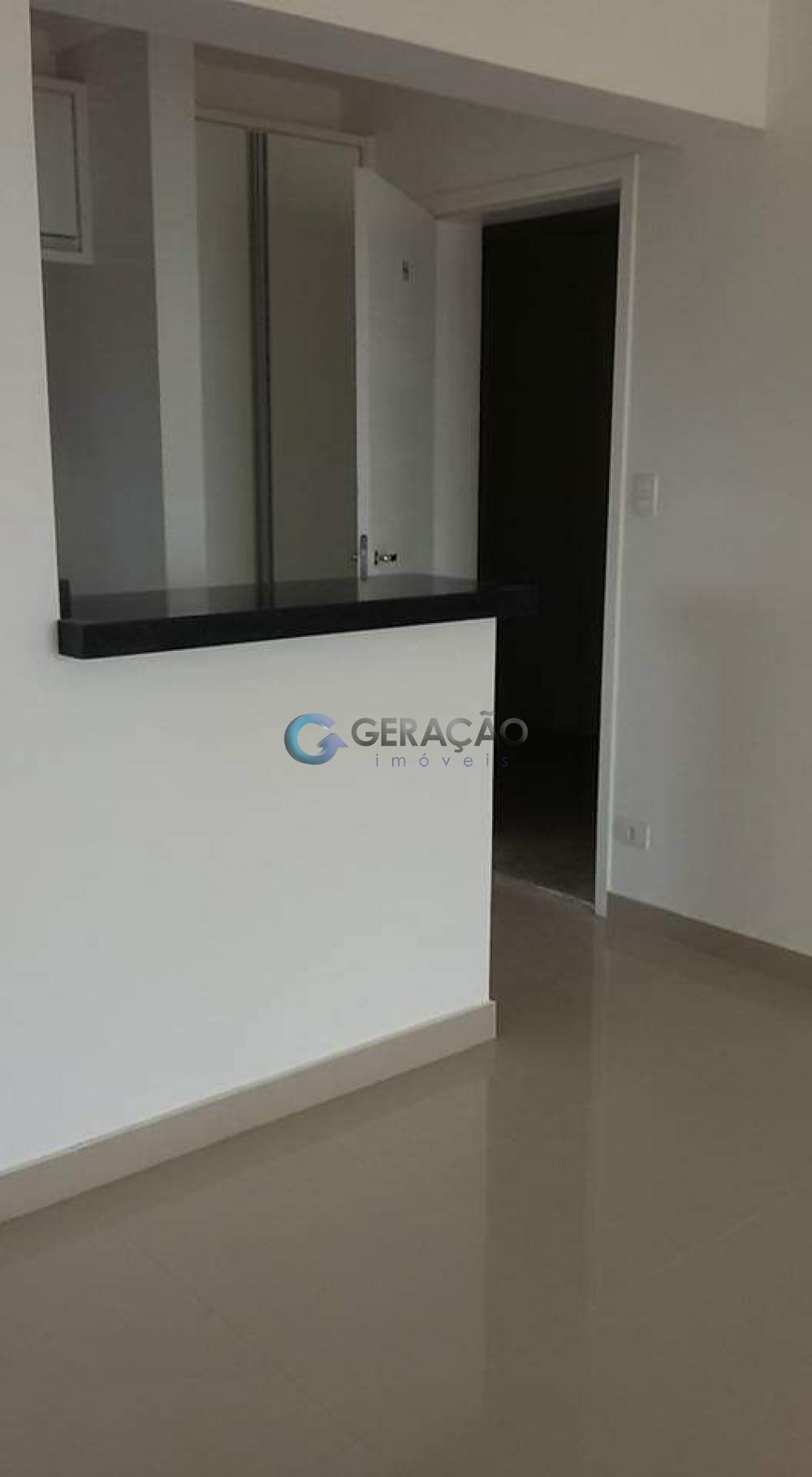 Alugar Apartamento / Padrão em São José dos Campos R$ 2.450,00 - Foto 6