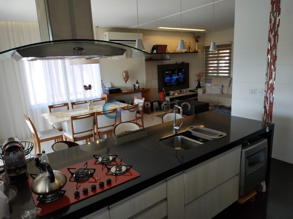 Comprar Casa / Condomínio em São José dos Campos R$ 1.150.000,00 - Foto 2 Comprar Casa / Condomínio em São José dos Campos R$ 1.150.000,00 - Foto 2