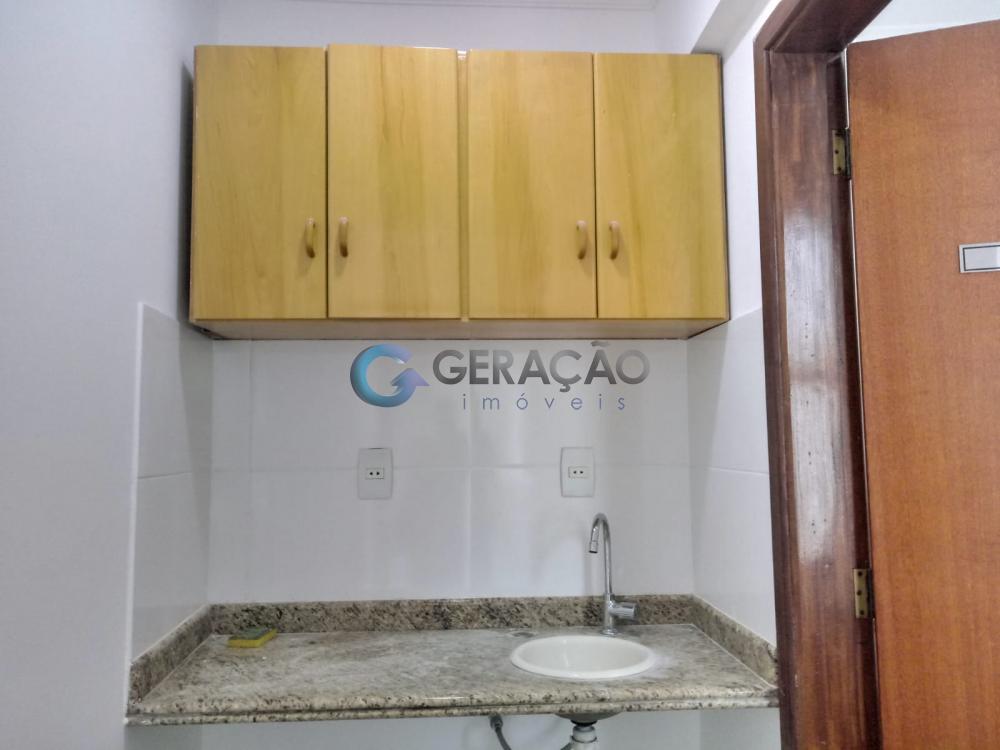 Alugar Comercial / Sala em Condomínio em São José dos Campos R$ 950,00 - Foto 11