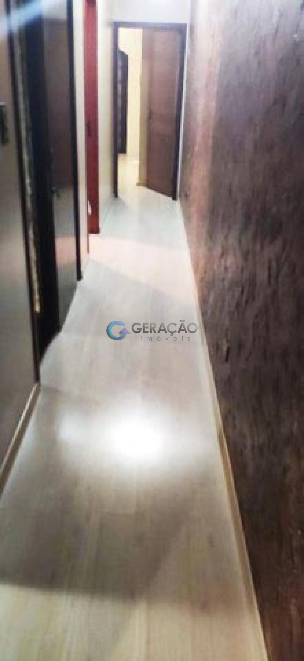 Comprar Casa / Padrão em São José dos Campos R$ 490.000,00 - Foto 8 Comprar Casa / Padrão em São José dos Campos R$ 490.000,00 - Foto 8
