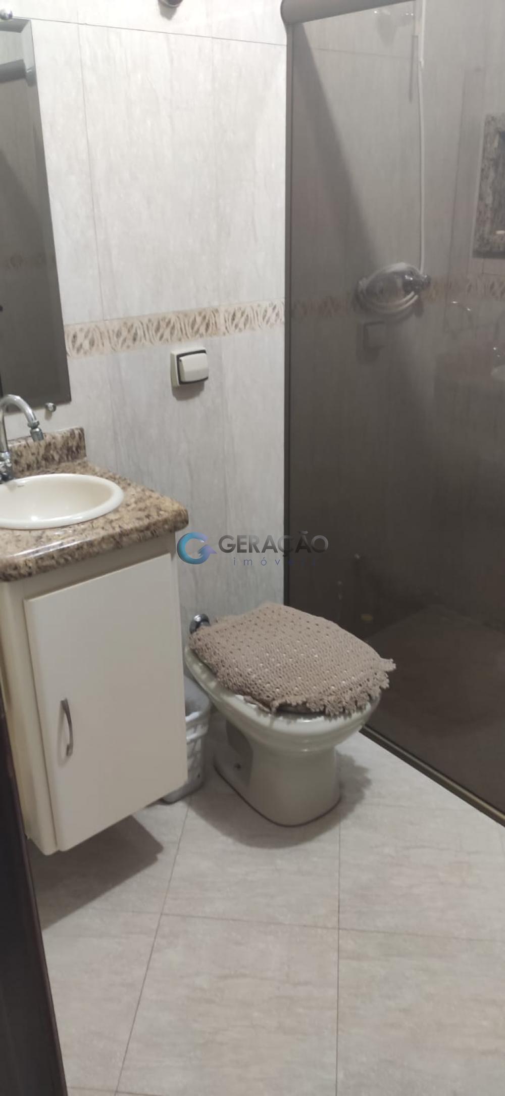 Comprar Casa / Padrão em São José dos Campos R$ 490.000,00 - Foto 10 Comprar Casa / Padrão em São José dos Campos R$ 490.000,00 - Foto 10