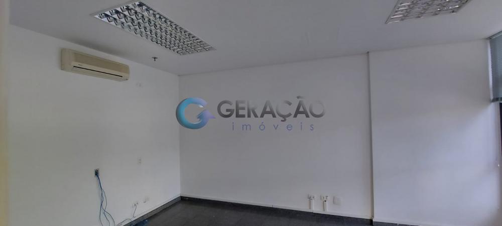 Alugar Comercial / Sala em Condomínio em São José dos Campos R$ 2.900,00 - Foto 5