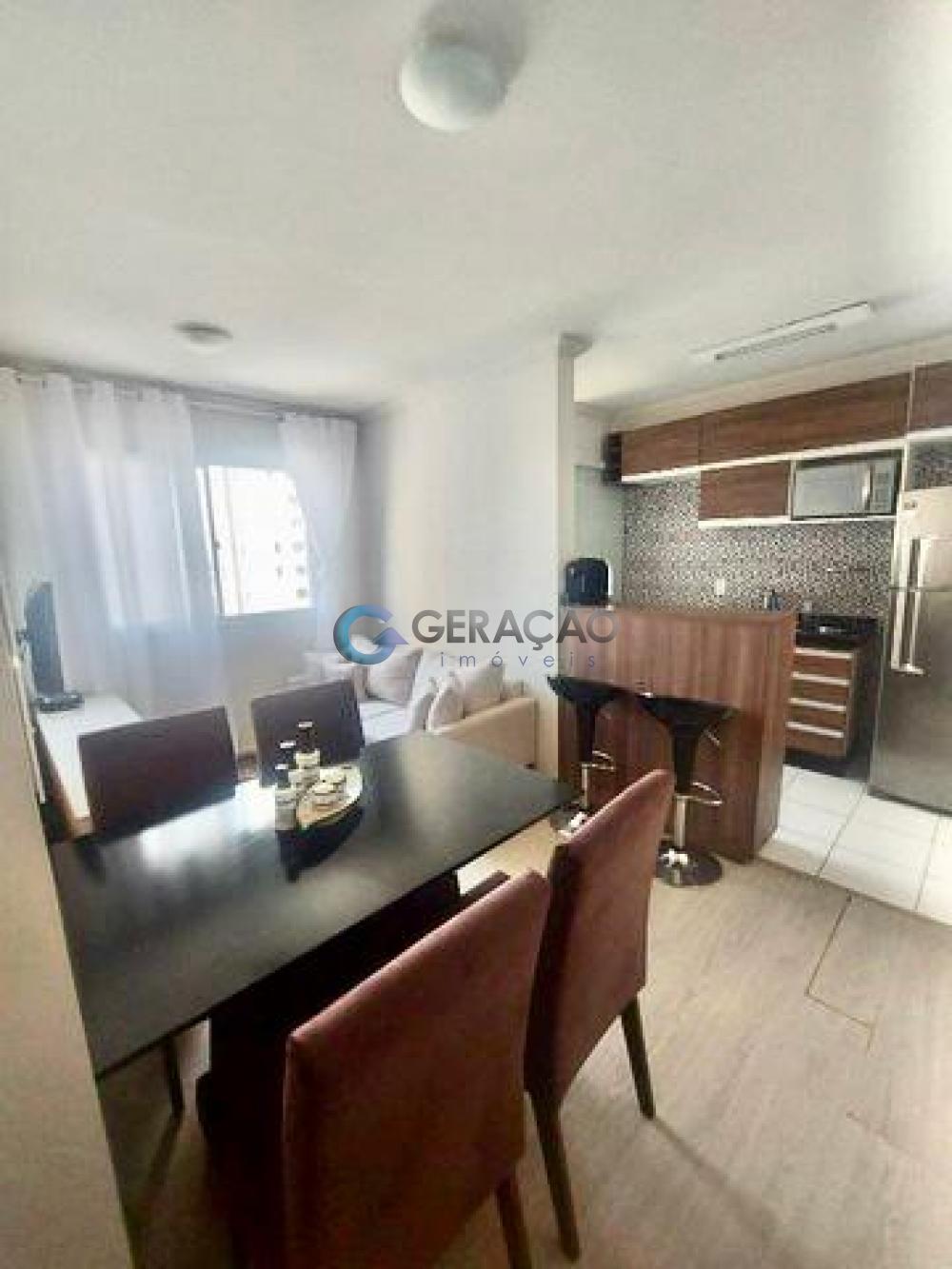 Comprar Apartamento / Padrão em São José dos Campos R$ 240.000,00 - Foto 3