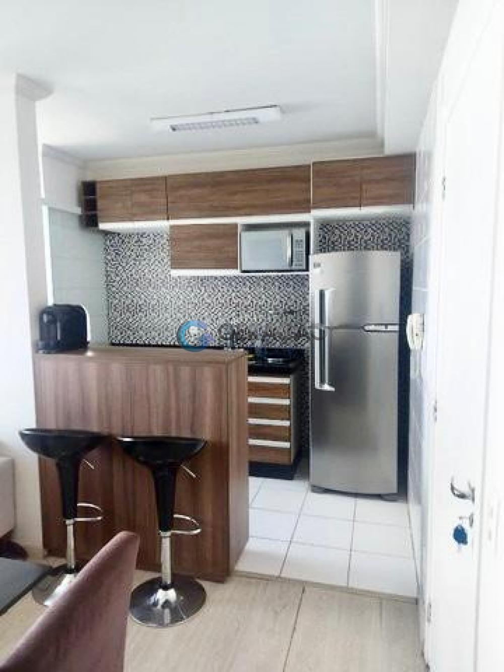 Comprar Apartamento / Padrão em São José dos Campos R$ 240.000,00 - Foto 2