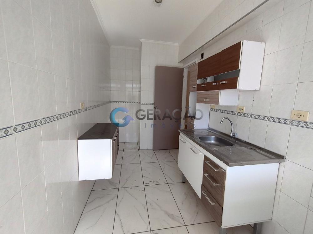 Comprar Apartamento / Padrão em São José dos Campos R$ 355.000,00 - Foto 7