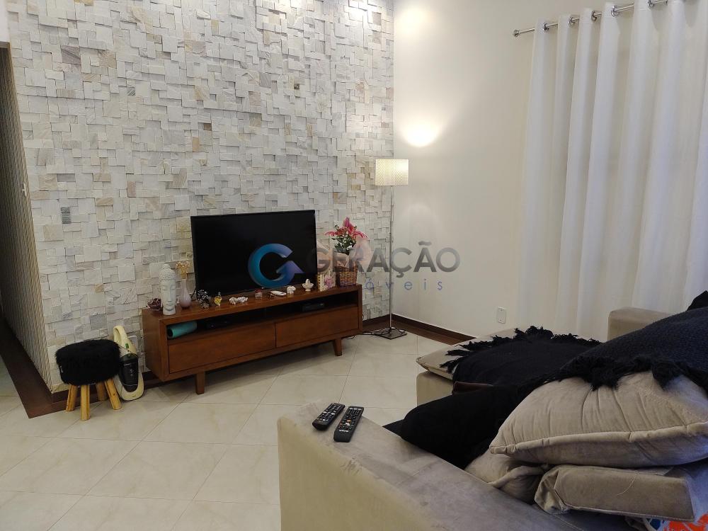 Comprar Casa / Padrão em São José dos Campos R$ 670.000,00 - Foto 2
