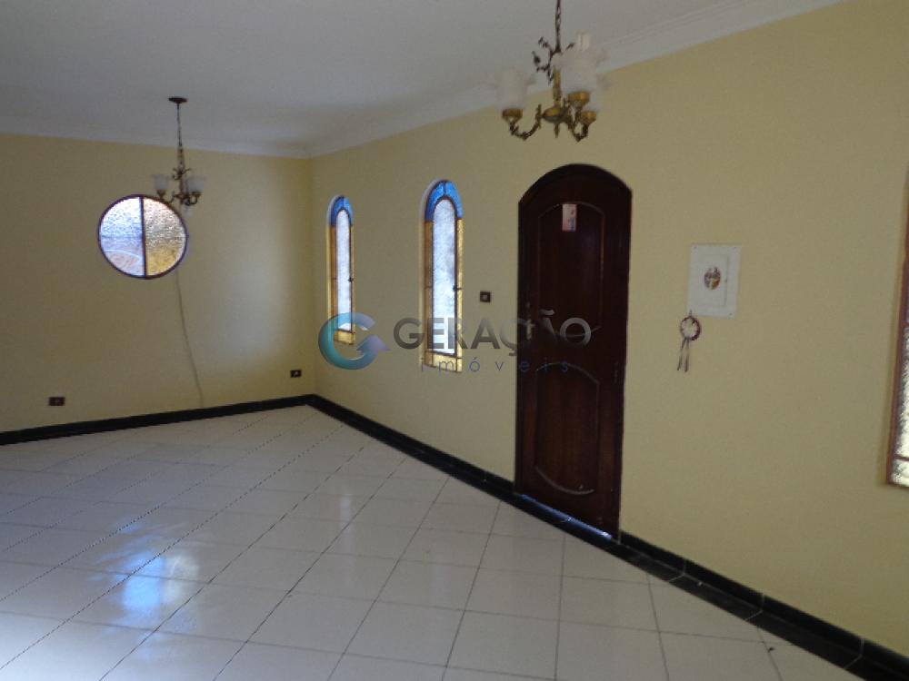 Comprar Casa / Padrão em São José dos Campos R$ 750.000,00 - Foto 3