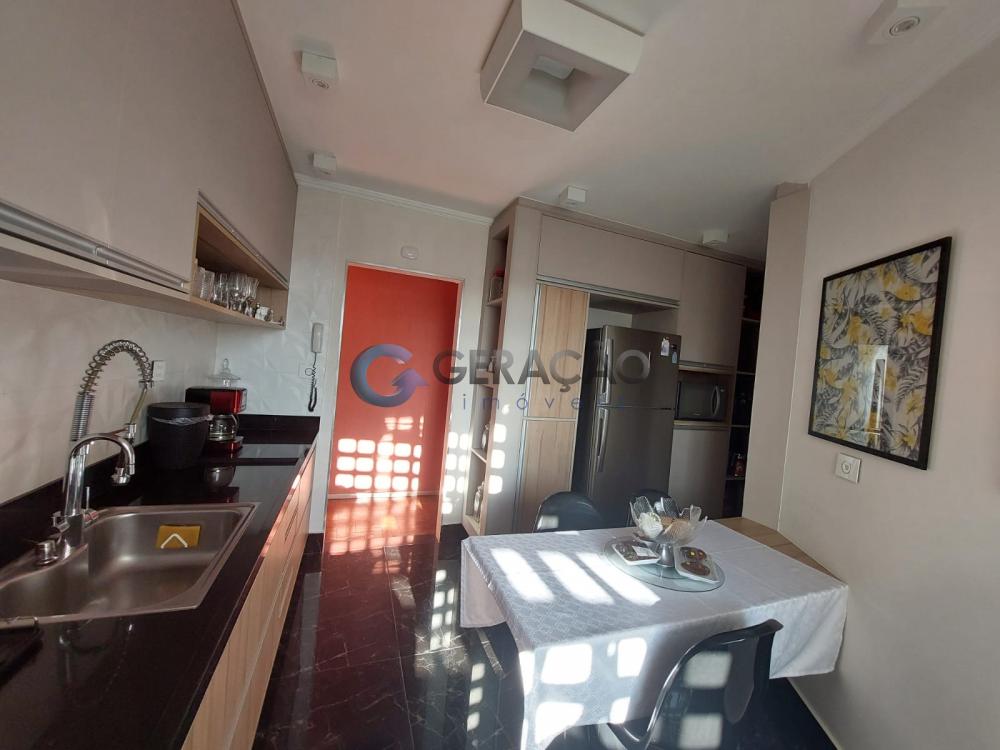 Comprar Apartamento / Padrão em São José dos Campos R$ 480.000,00 - Foto 2