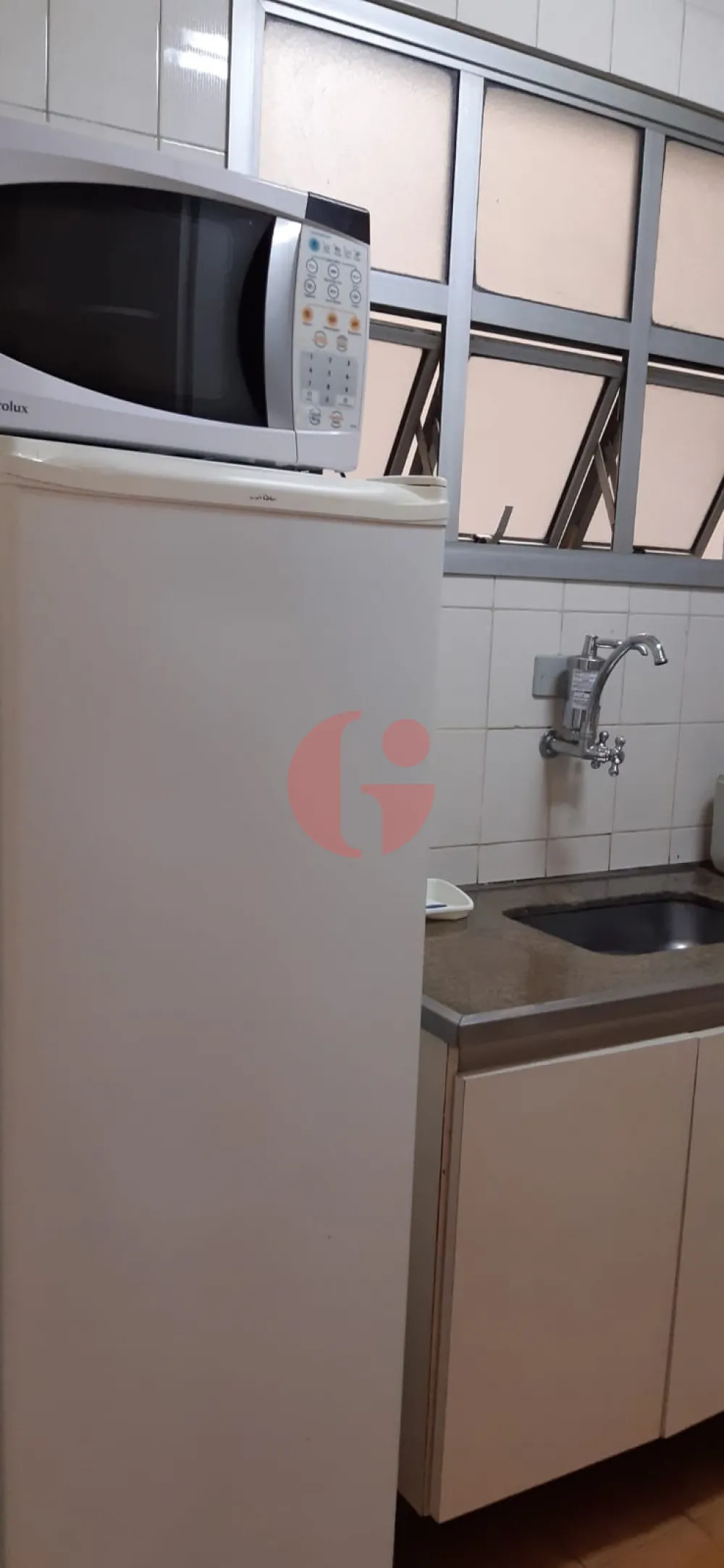 Alugar Apartamento / Padrão em São José dos Campos R$ 1.300,00 - Foto 2