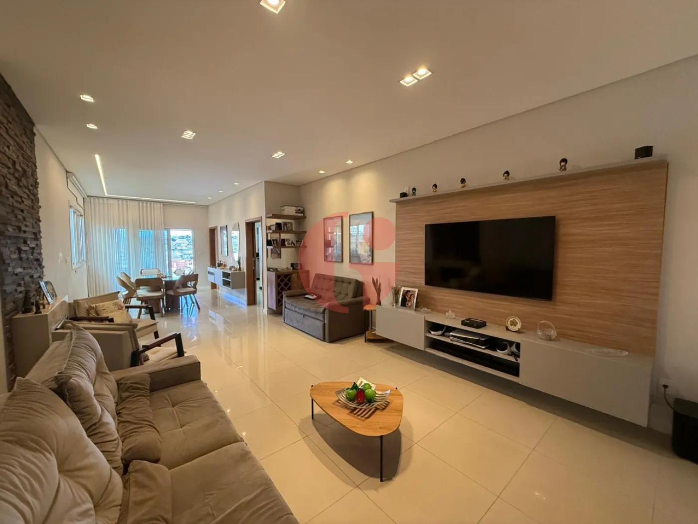 Comprar Casa / Condomínio em São José dos Campos R$ 2.100.000,00 - Foto 4