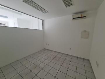 Sala comercial com 57 m2 para locação no Centro de São José dos Campos