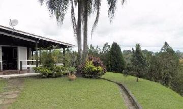 imagem 3 - Chácara para venda com 3 dormitórios sendo 1 suíte e lazer verde e piscina - Jacareí SP imagem 3 - Chácara para venda com 3 dormitórios sendo 1 suíte e lazer verde e piscina - Jacareí SP