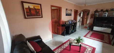 imagem 3 - Casa térrea para venda com 3 dormitórios sendo 1 suíte no bairro Bom Retiro imagem 3 - Casa térrea para venda com 3 dormitórios sendo 1 suíte no bairro Bom Retiro