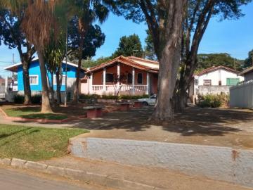 imagem 1 - Casa térrea para venda com 3 dormitórios sendo 1 suíte no bairro Bom Retiro imagem 1 - Casa térrea para venda com 3 dormitórios sendo 1 suíte no bairro Bom Retiro