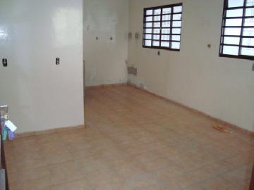 Casa comercial para locação de 545m² na Vila Adyanna