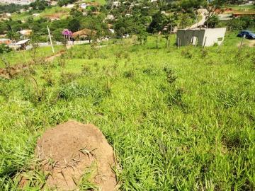 Terreno em condomínio fechado para venda de 864m² - Chácaras Pousada do Vale