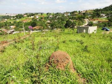 Terreno em condomínio fechado para venda de 864m² - Chácaras Pousada do Vale