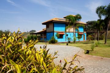 Guararema capoeirinha Rural Venda R$1.750.000,00 3 Dormitorios 3 Vagas Area do terreno 20000.00m2 Area construida 256.00m2