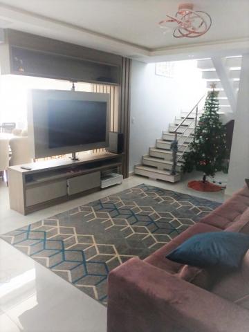imagem 4 - Casa em Condomínio com 03 Dorm. - 236m² em Caçapava imagem 4 - Casa em Condomínio com 03 Dorm. - 236m² em Caçapava