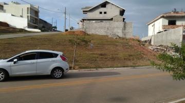 Terreno em Condomínio Fechado - 395m² de terreno no Conjunto Residencial Galo Branco, à 5 minutos do Centro!