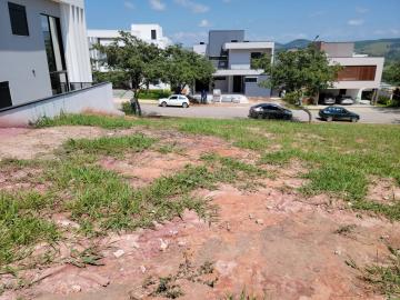 Terreno em Condomínio Fechado - 477,72m² no Alphaville II