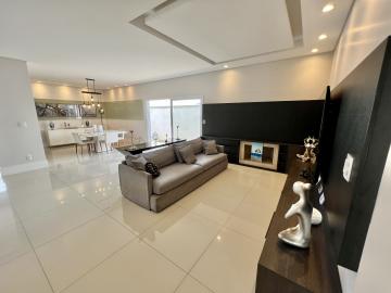 imagem 3 - Sobrado em Condomínio Fechado de 04 Dorm. e 03 Suítes - 342,00m² no Urbanova imagem 3 - Sobrado em Condomínio Fechado de 04 Dorm. e 03 Suítes - 342,00m² no Urbanova