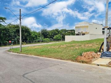 Terreno em Condomínio Fechado - 300,00m² em Caçapava