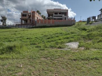 Terreno em condomínio fechado para venda 700m² no Condomínio Reserva do Paratehy