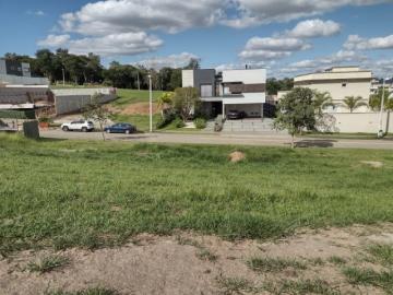Terreno em condomínio fechado para venda 700m² no Condomínio Reserva do Paratehy
