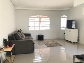 Sobrado para venda de 03 Dorm. - 201m² no Jardim Sul