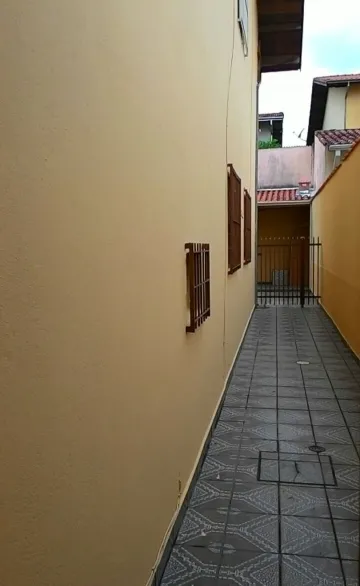 Sobrado para venda de 03 Dorm. e 01 Suíte - 98m² no Bosque dos Eucaliptos