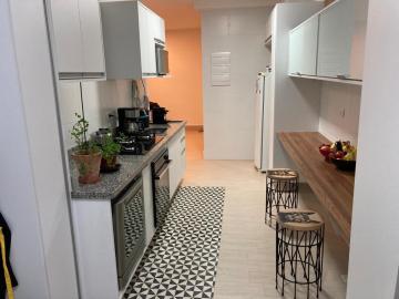 Alugar Apartamento / Padrão em São José dos Campos. apenas R$ 595.000,00